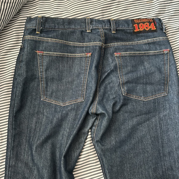 Von Dutch dark blue jeans. Exclusively tailored by 1984. Straight leg. 34 X 32 - Picture 3 of 9